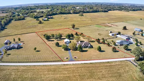 1601 Bethel Rd, Nicholasville, KY 40356