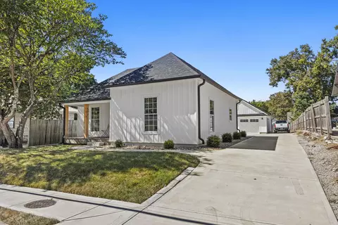 507 N Lexington Ave, Wilmore, KY 40390