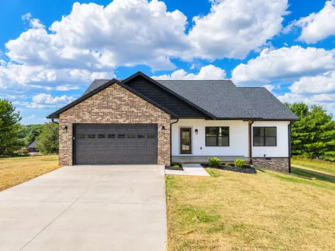 182 Spring Meadows Dr, Science Hill, KY 42553