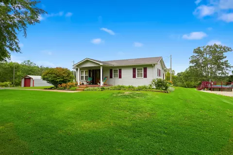 320 Happy Top Rd, Clay City, KY 40312