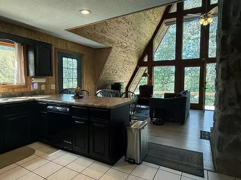Kitchen - 992 Stonegate Dr, Burnside, KY 42519 photo 1 of 6