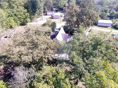 View/Area - 992 Stonegate Dr, Burnside, KY 42519 photo 11 of 13