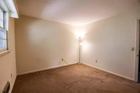 Bedroom - 128 Verde Dr, Paducah, KY 42003 photo 7 of 10
