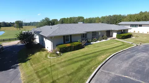 1855 Olivet Church Rd, Paducah, KY 42001