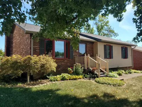 3236 Hunters Point Dr, Lexington, KY 40515