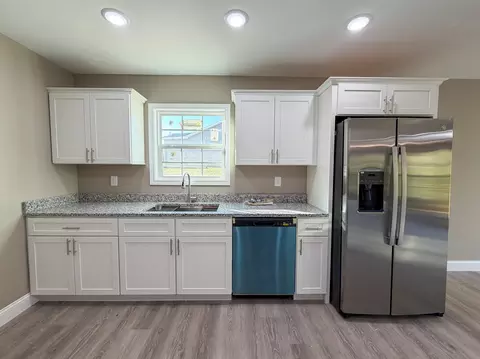 Kitchen - 196 Devils Neck Rd, Corbin, KY 40701 photo 4 of 5