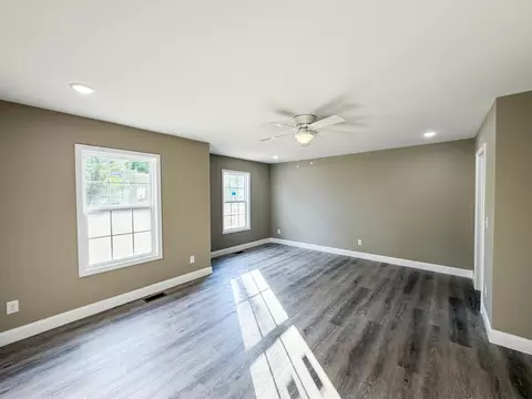 Living - 196 Devils Neck Rd, Corbin, KY 40701 photo 6 of 6