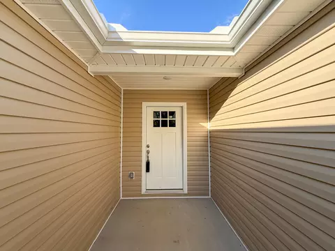 Exterior - 196 Devils Neck Rd, Corbin, KY 40701 photo 4 of 6