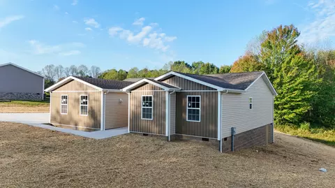 Exterior - 196 Devils Neck Rd, Corbin, KY 40701 photo 3 of 6