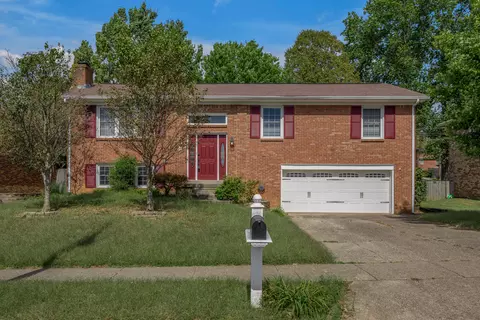 4368 Clemens Dr, Lexington, KY 40514