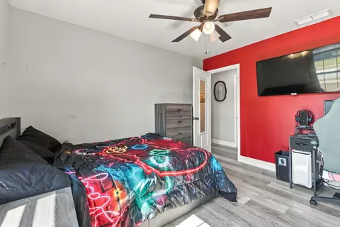 Bedroom - 308 Memory Ln, Richmond, KY 40475 photo 1 of 2