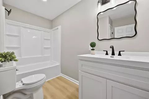 Bath - 111 Sheppard Ct, Georgetown, KY 40324 photo 3 of 5
