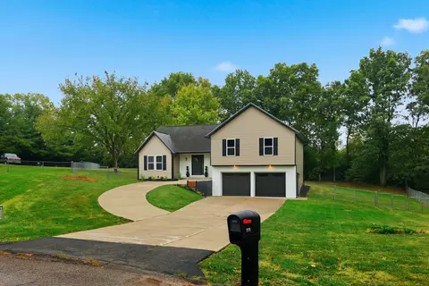 Exterior - 111 Sheppard Ct, Georgetown, KY 40324 photo 5 of 7