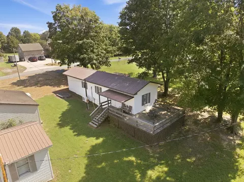 View/Area - 93 105 Deerpath Trl, Murray, KY 42071 photo 3 of 10
