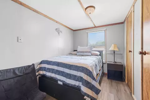Bedroom - 105 Deerpath Trl, Murray, KY 42071 photo 1 of 3