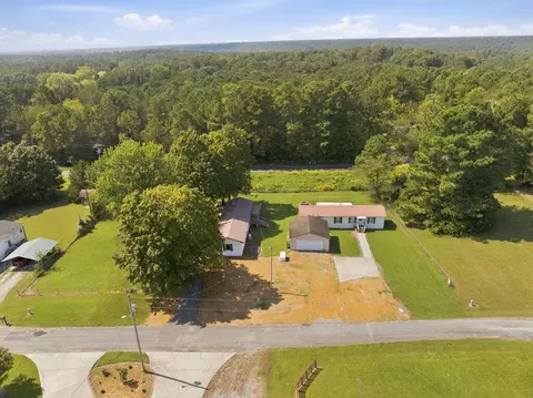 View/Area - 105 Deerpath Trl, Murray, KY 42071 photo 4 of 12