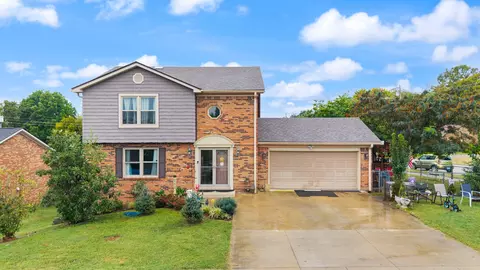 212 Bay Meadows Dr, Richmond, KY 40475