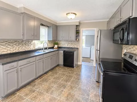 Kitchen - 4913 State Route 121 S, Mayfield, KY 42066 photo 1 of 1