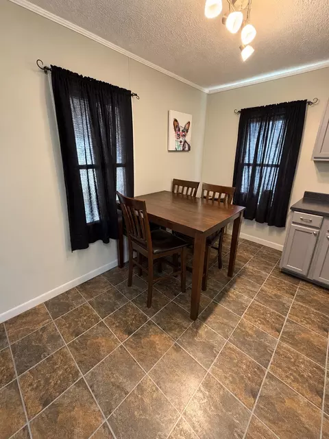 Dining - 4913 State Route 121 S, Mayfield, KY 42066 photo 1 of 1