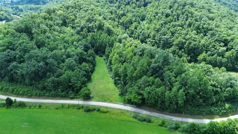View/Area - 7292 Hode Rd, Warfield, KY 41267 photo 6 of 28