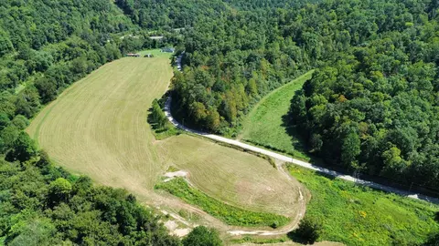 View/Area - 7292 Hode Rd, Warfield, KY 41267 photo 15 of 28