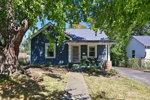 411 Park View Ave, Lexington, KY 40505