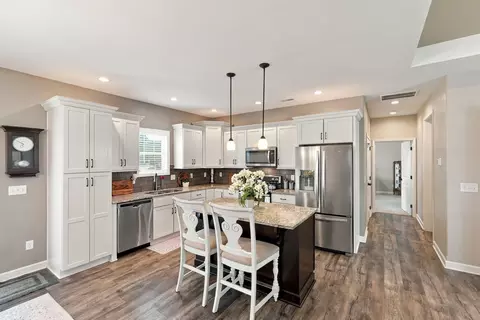 Kitchen - 179 Fallow Cir, Georgetown, KY 40324 photo 1 of 4
