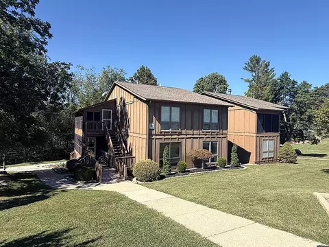 72 Woodson Bend Resort # -1, Bronston, KY 42518