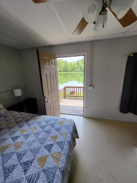 Bedroom - 213 Ky-1232 Hwy, Gray, KY 40734 photo 4 of 8