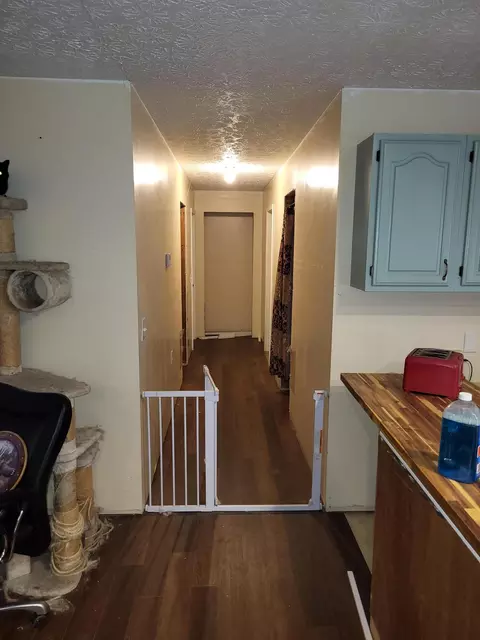 Entry Way - 213 Ky-1232 Hwy, Gray, KY 40734 photo 2 of 2