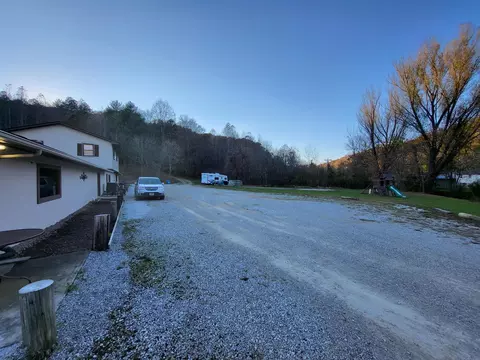 Exterior - 213 Ky-1232 Hwy, Gray, KY 40734 photo 9 of 51