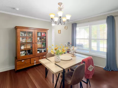 Dining - 129 Stoney Brk, Van Lear, KY 41265 photo 1 of 1