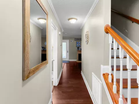 Entry Way - 129 Stoney Brk, Van Lear, KY 41265 photo 2 of 3