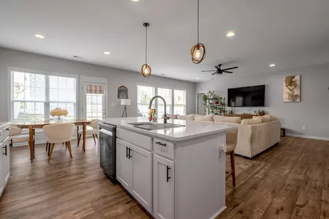 Kitchen - 239 Redding Rd, Georgetown, KY 40324 photo 6 of 6