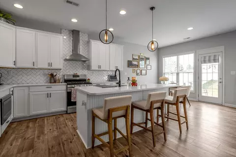 Kitchen - 239 Redding Rd, Georgetown, KY 40324 photo 1 of 6