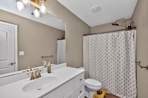 Bath - 140 Perseverance Way, Georgetown, KY 40324 photo 1 of 2
