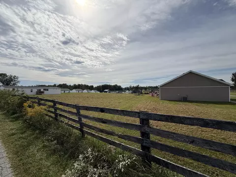 Exterior - 20 Pickle Ln, Morehead, KY 40351 photo 16 of 17