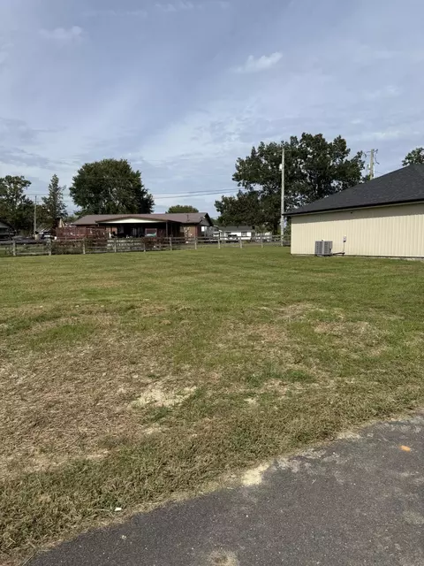 Exterior - 20 Pickle Ln, Morehead, KY 40351 photo 15 of 17