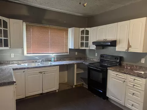 Kitchen - 604 W 17th St, Corbin, KY 40701 photo 1 of 2