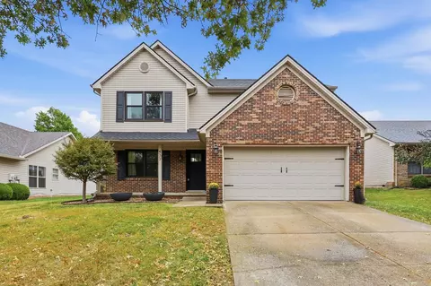 433 Whitfield Dr, Lexington, KY 40515
