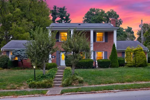 1009 Castleton Way, Lexington, KY 40517