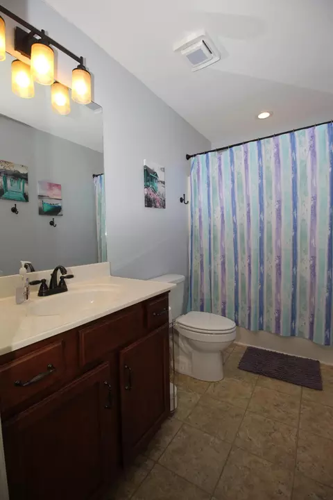 Bath - 105 Stephen Dr, Georgetown, KY 40324 photo 4 of 4