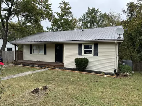908 Bullock Dr, London, KY 40741