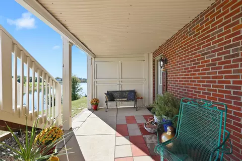 Exterior - 178 General Cleburne Dr, Richmond, KY 40475 photo 9 of 14