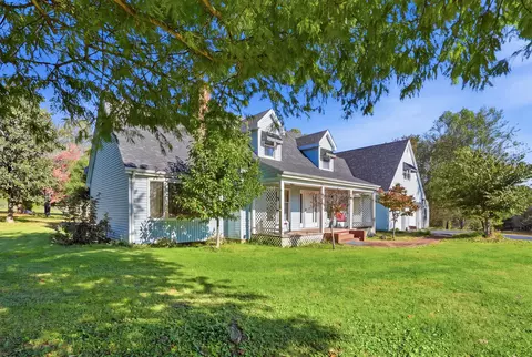 5777 Stewart Rd, Lexington, KY 40516