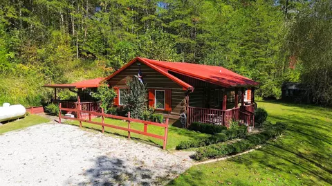 2866 Middle Fork-richland Creek Rd, Gray, KY 40734
