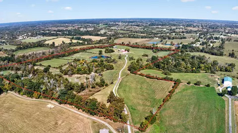 412 Carl Lay Ln, Harrodsburg, KY 40330