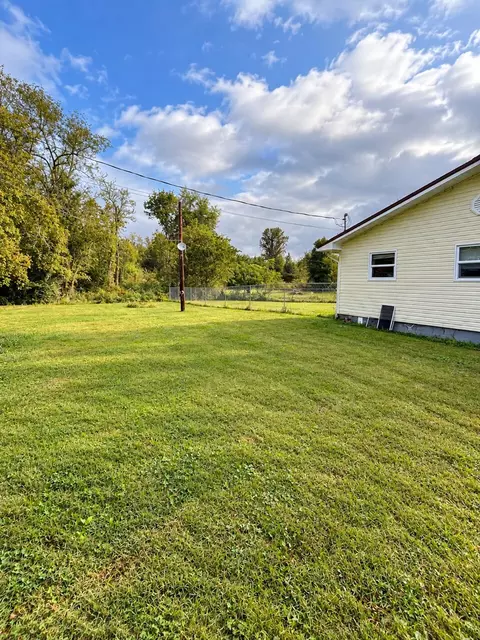 244 Back St, Ivel, KY 41642 photo 3