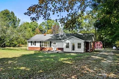 395 Lower Spruce Rd, Jeffersonville, KY 40337
