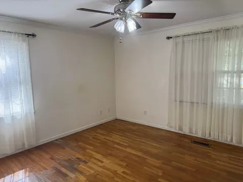 Bedroom - 309 S 13th St, Murray, KY 42071 photo 3 of 6